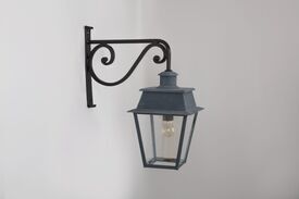 Historische Außenwandleuchte mit 40 cm Wandarm – Bordeaux Nr. 102 | Lum'Art